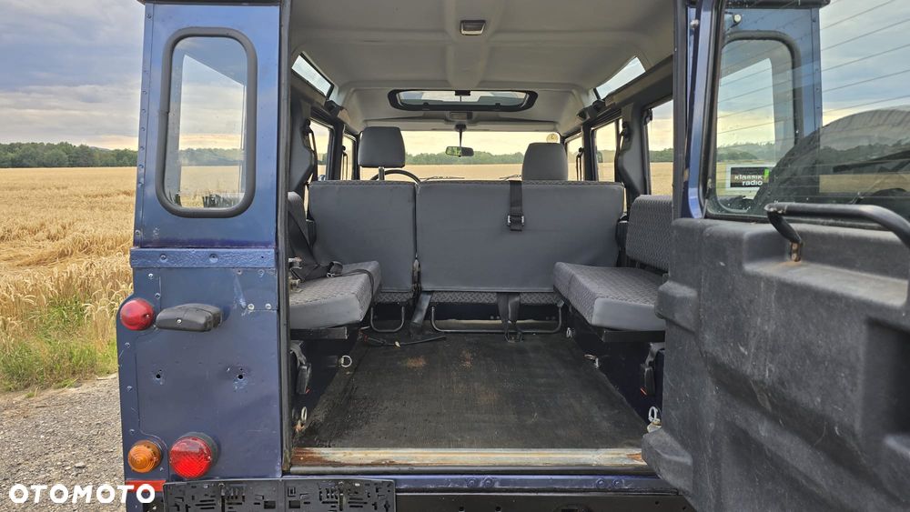 Land Rover Defender - 19