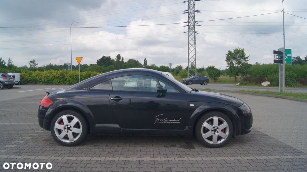 Audi TT Coupé - 6