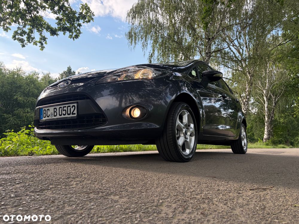 Ford Fiesta 1.4 Titanium - 21