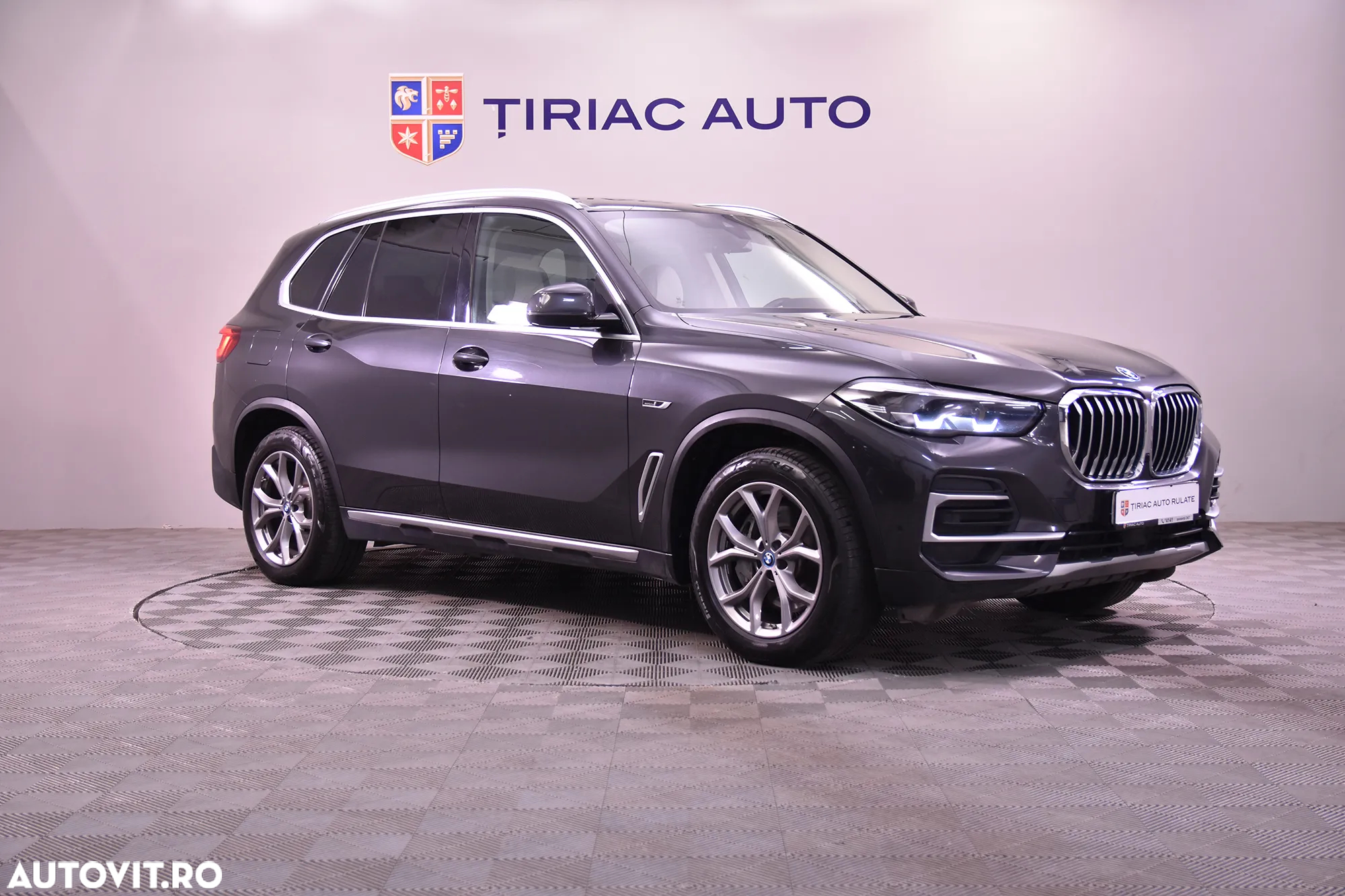 BMW X5 xDrive45e - 7