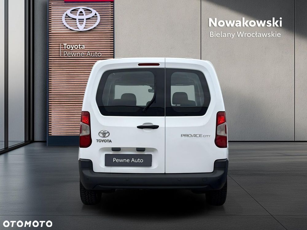 Toyota Proace City Verso 1.5 D-4D Combi - 5