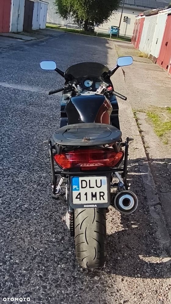 Honda VFR - 6