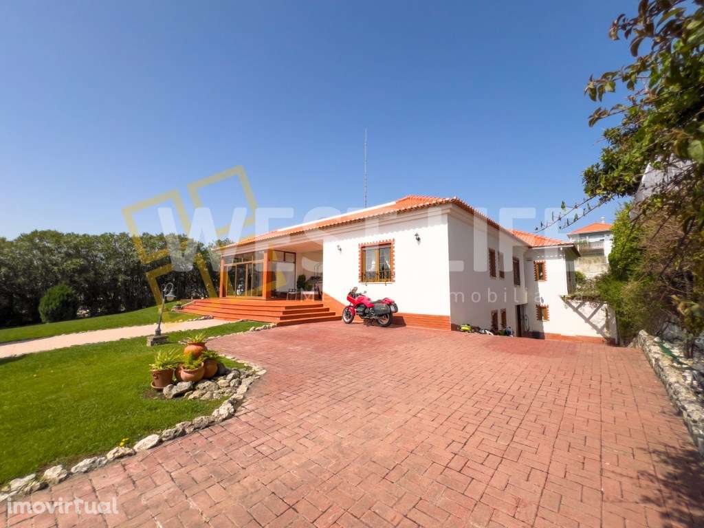 Quintinha com moradia T4+1 com piscina e zonas de Lazer em terreno ... - Grande imagem: 2/59