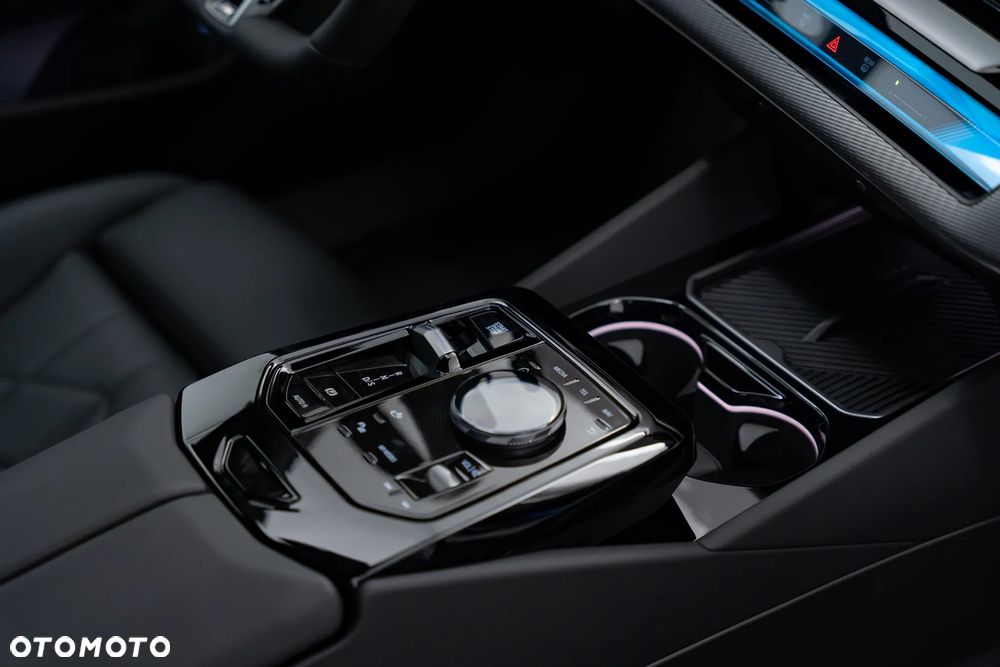 BMW Seria 5 - 37