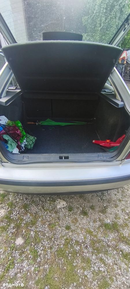 Skoda Octavia 1.8T Elegance - 9