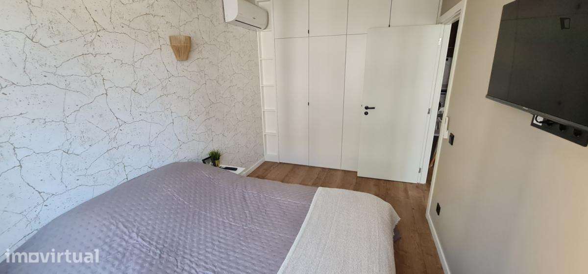 Apartamento com 1 quartos - localizado em Cedofeita Porto - Grande imagem: 3/13