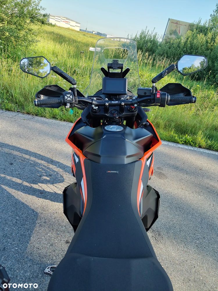 KTM Adventure - 10