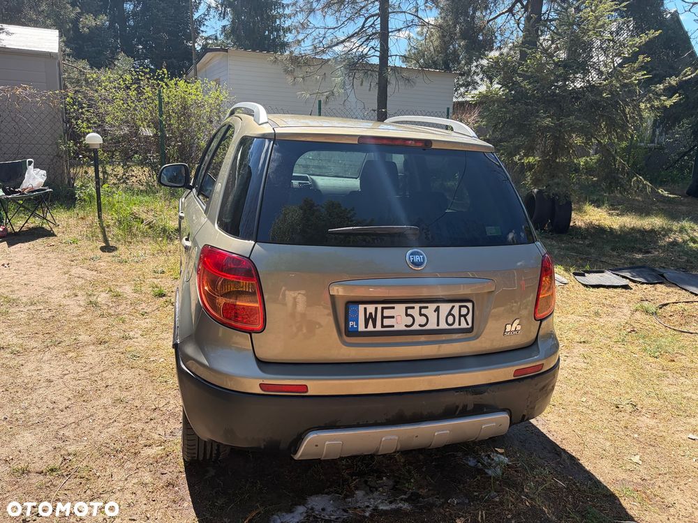 Fiat Sedici 1.9 Multijet 4x4 Emotion - 5