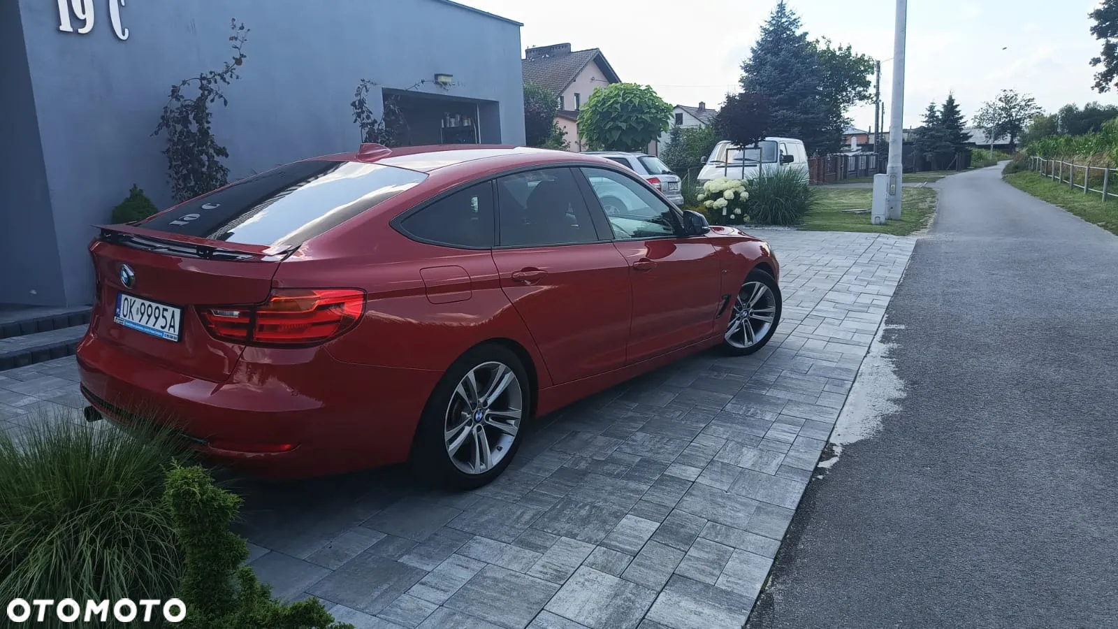 BMW 3GT 318d Sport Line - 23