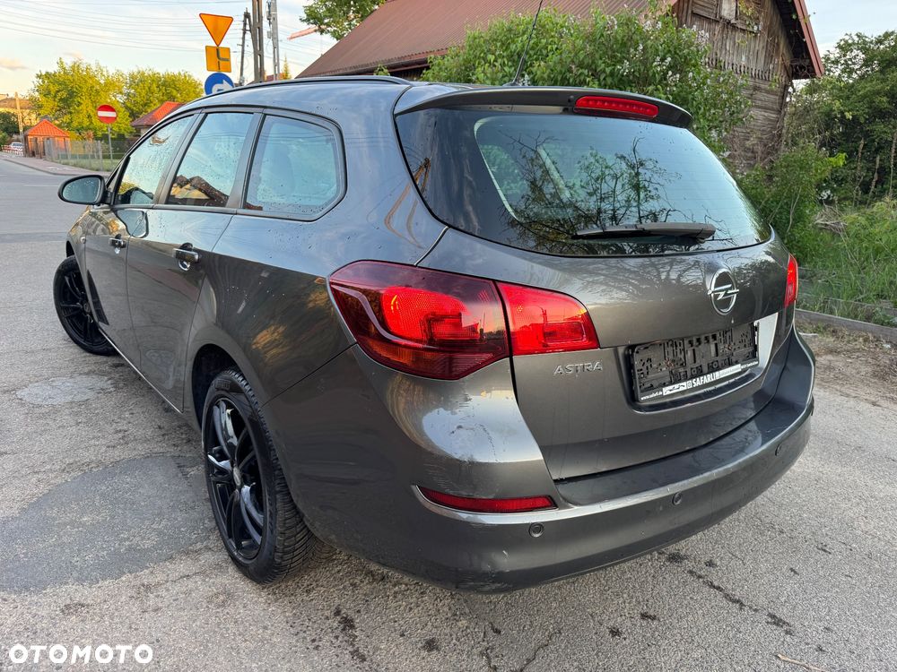 Opel Astra 1.6 Color Edition - 5