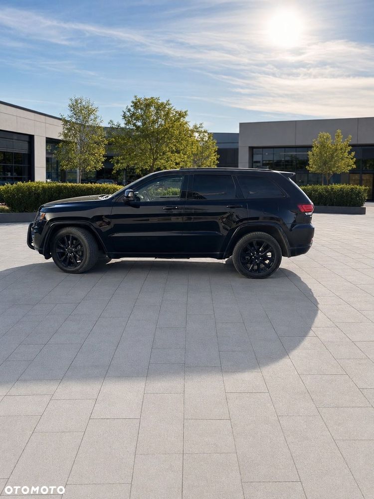 Jeep Cherokee - 2