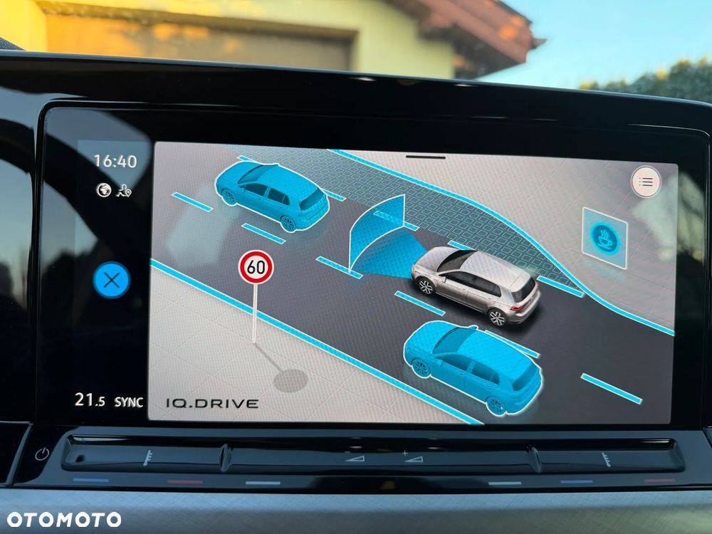 Volkswagen Golf 1.5 eTSI OPF DSG Life - 21