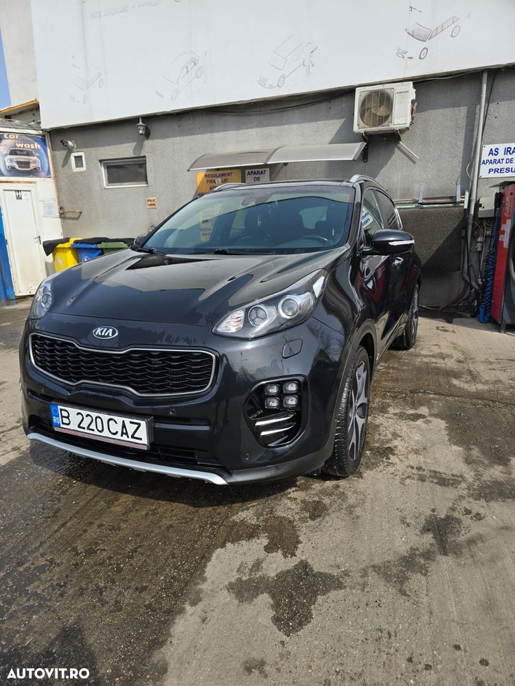 Kia Sportage 2,0 CRDI AWD Aut. GT Line - 2