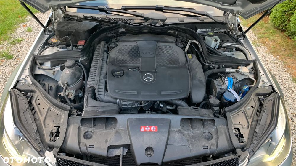 Mercedes-Benz Klasa E 350 BlueEFFICIENCY 7G-TRONIC Avantgarde - 38