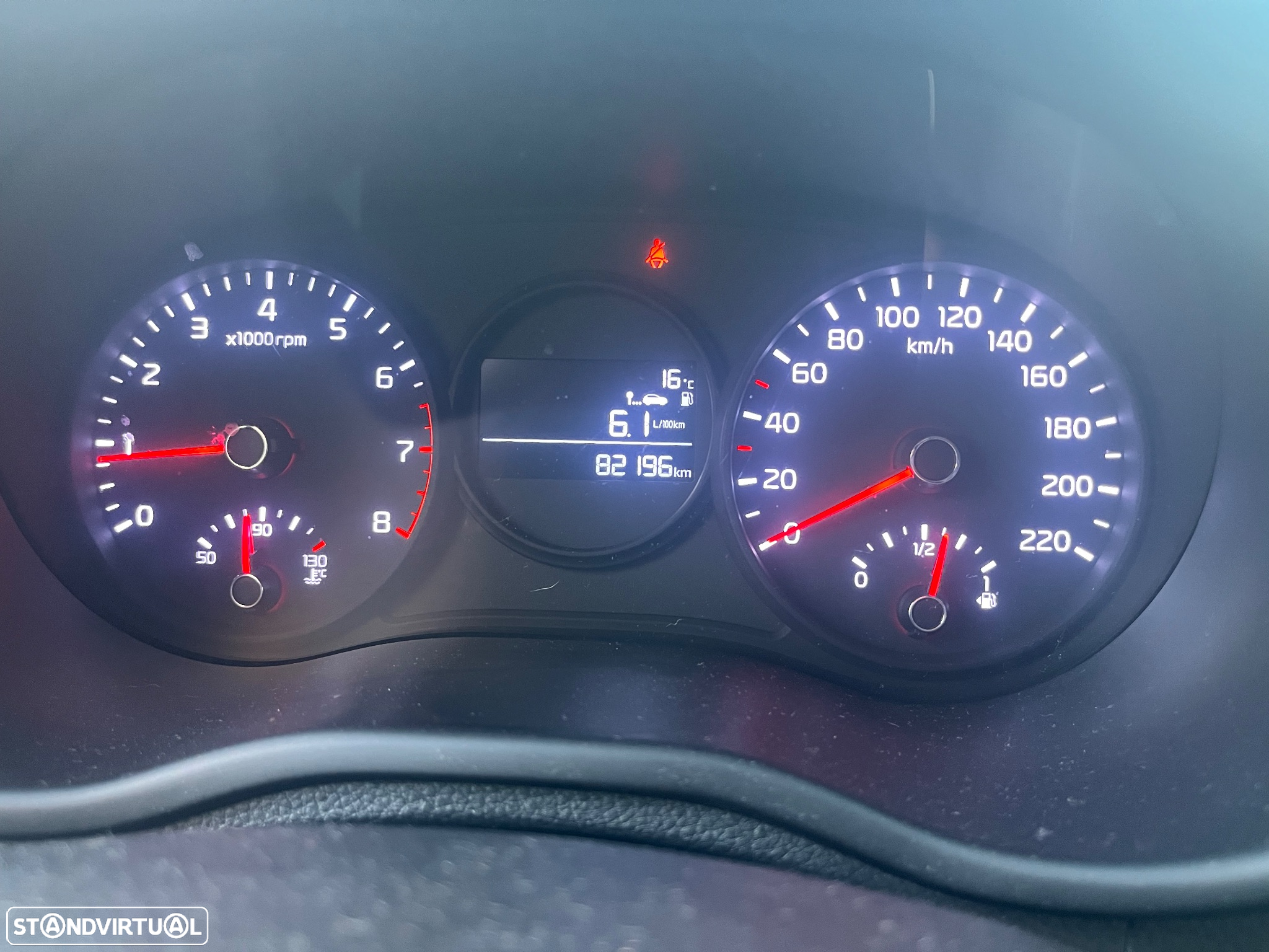Kia Picanto 1.0 CVVT Urban - 11
