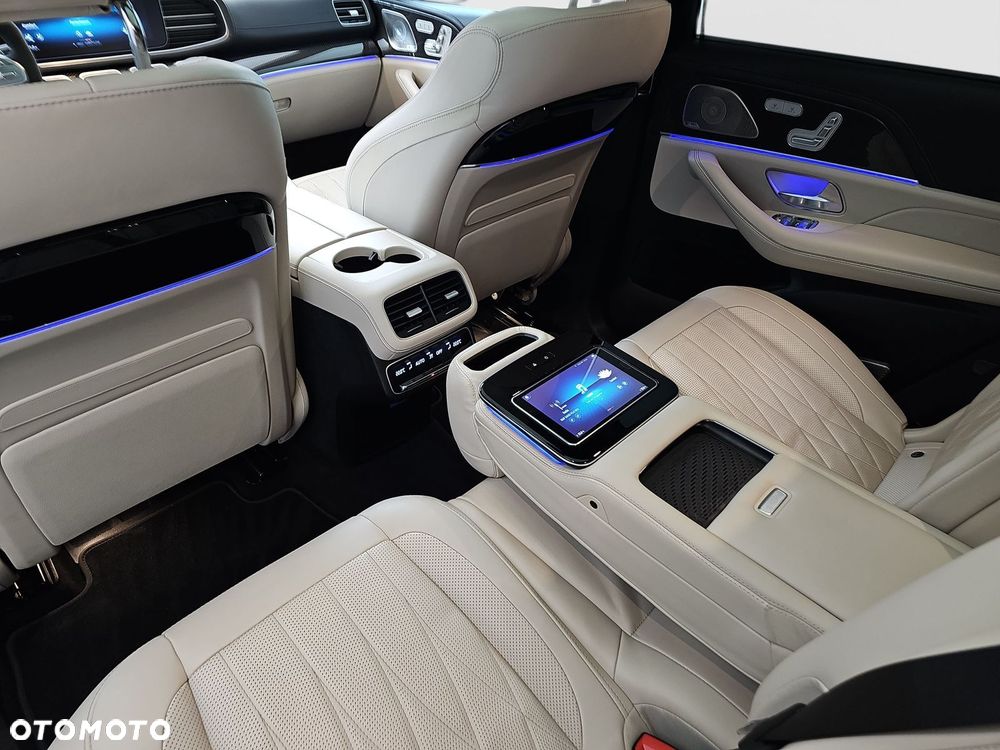 Mercedes-Benz GLS - 17