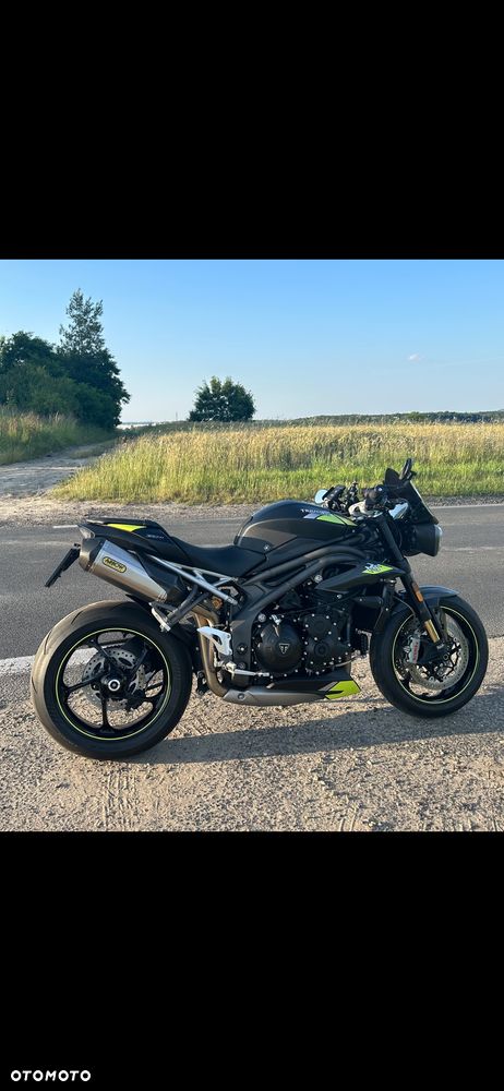 Triumph Speed Triple - 1