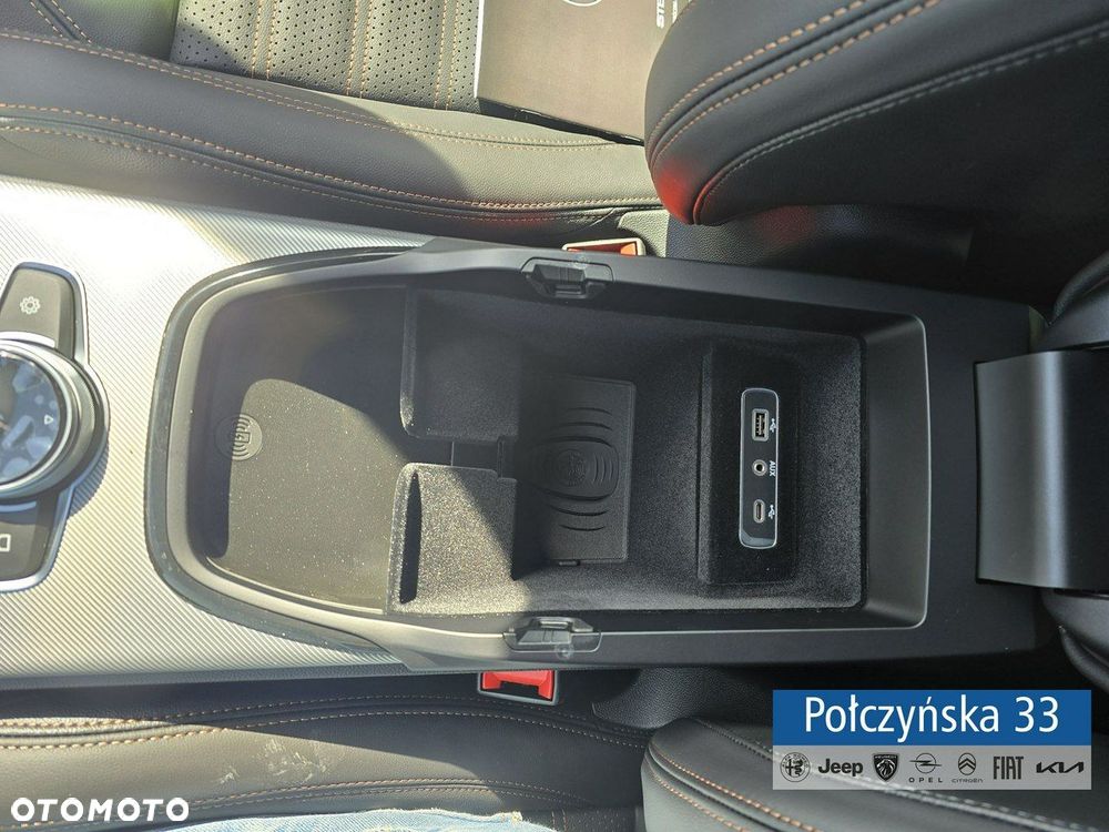 Alfa Romeo Stelvio - 28