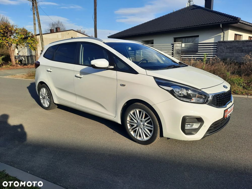Kia Carens 1.6 GDI L 7os - 6