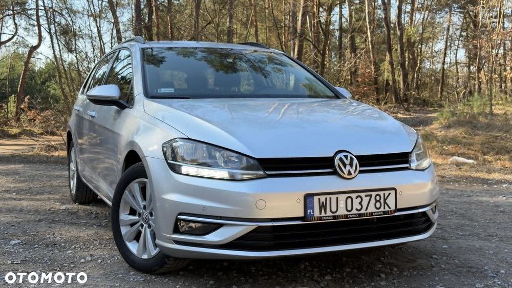 Volkswagen Golf 1.5 TSI BMT Evo Comfortline - 2