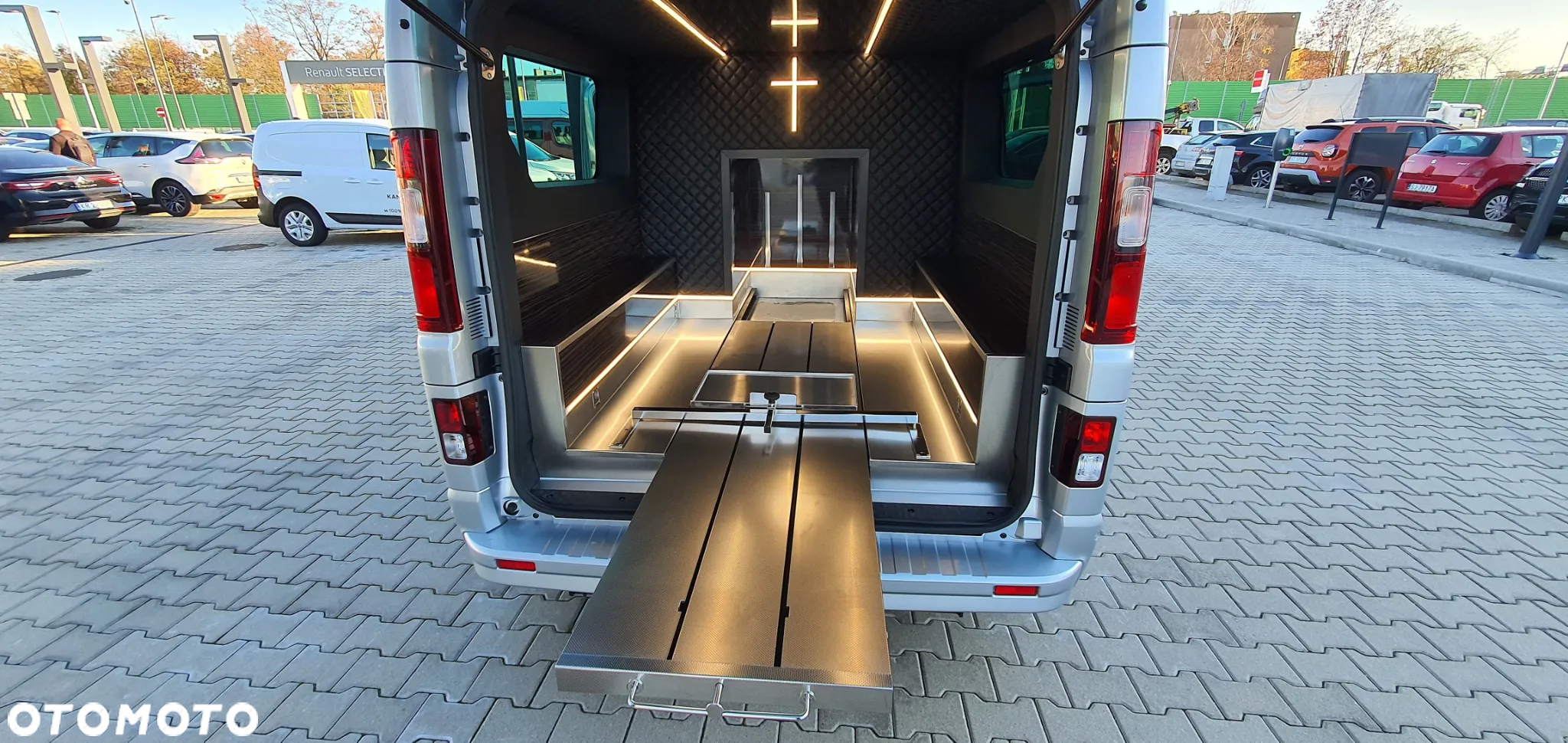 Renault Trafic - 7