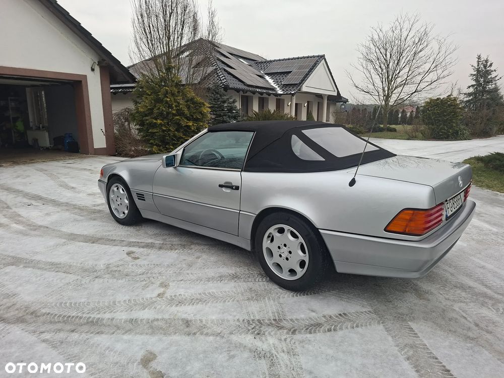 Mercedes-Benz SL - 22