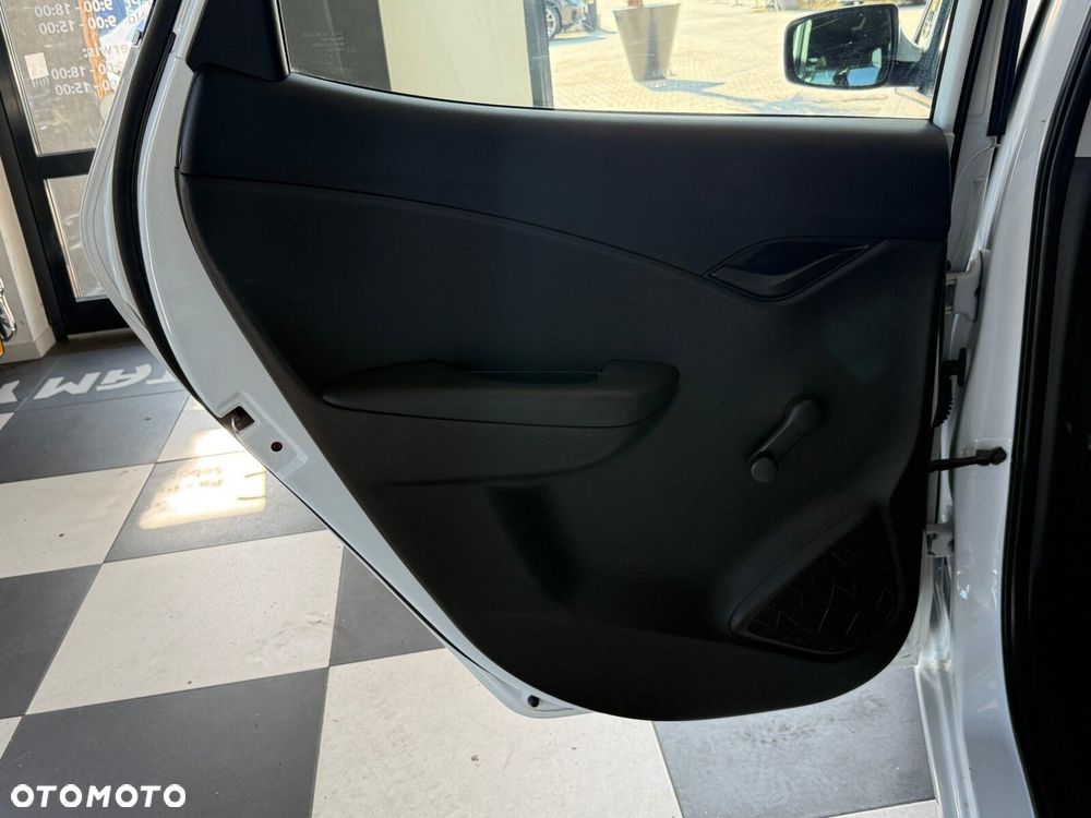 Hyundai ix20 - 10