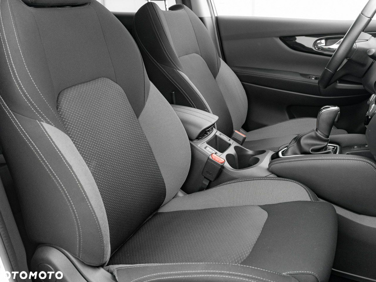 Nissan Qashqai - 33