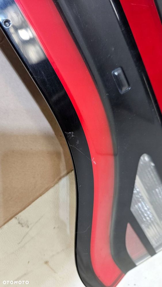 lampa tylna tył dodge challenger 68213147ac - 4