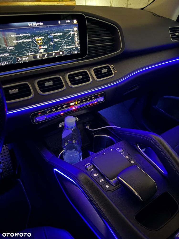 Mercedes-Benz GLE - 11