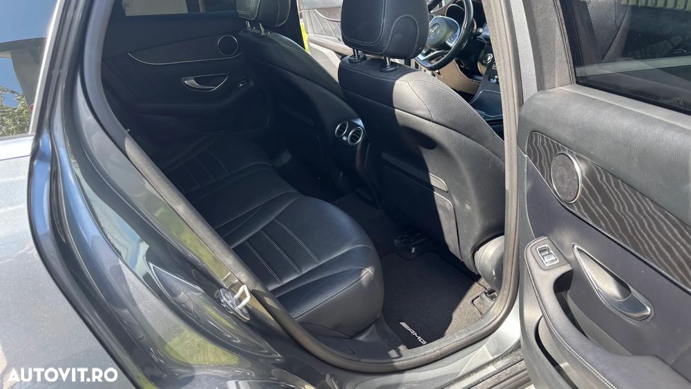 Mercedes-Benz GLC - 13