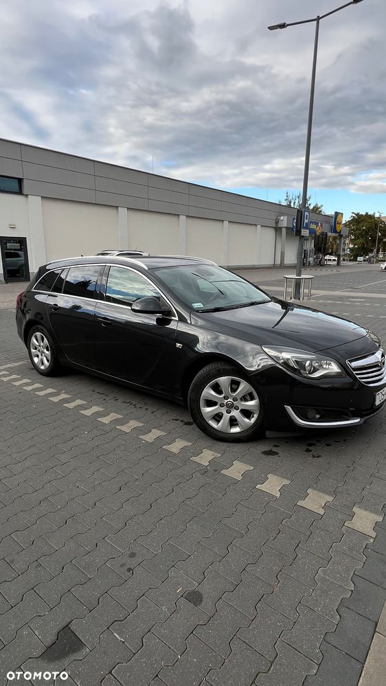 Opel Insignia - 1