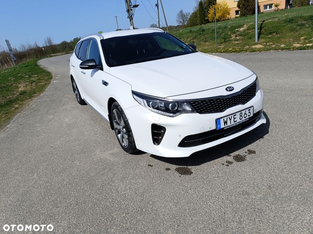 Kia Optima - 1
