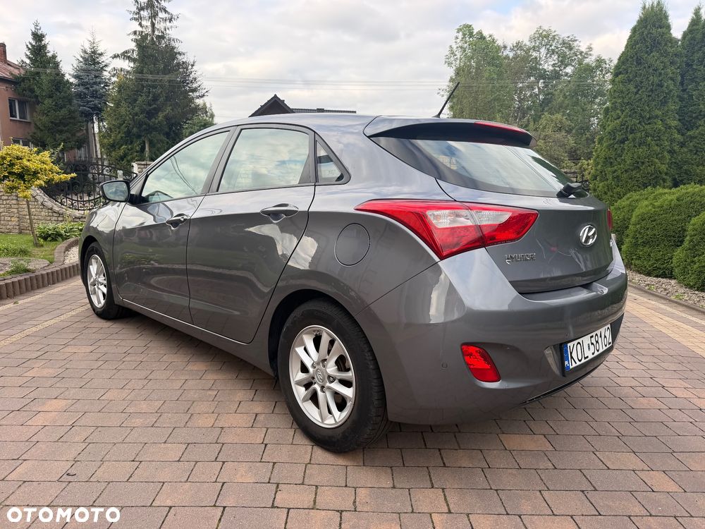 Hyundai i30 i30cw 1.6 Automatik Trend - 15