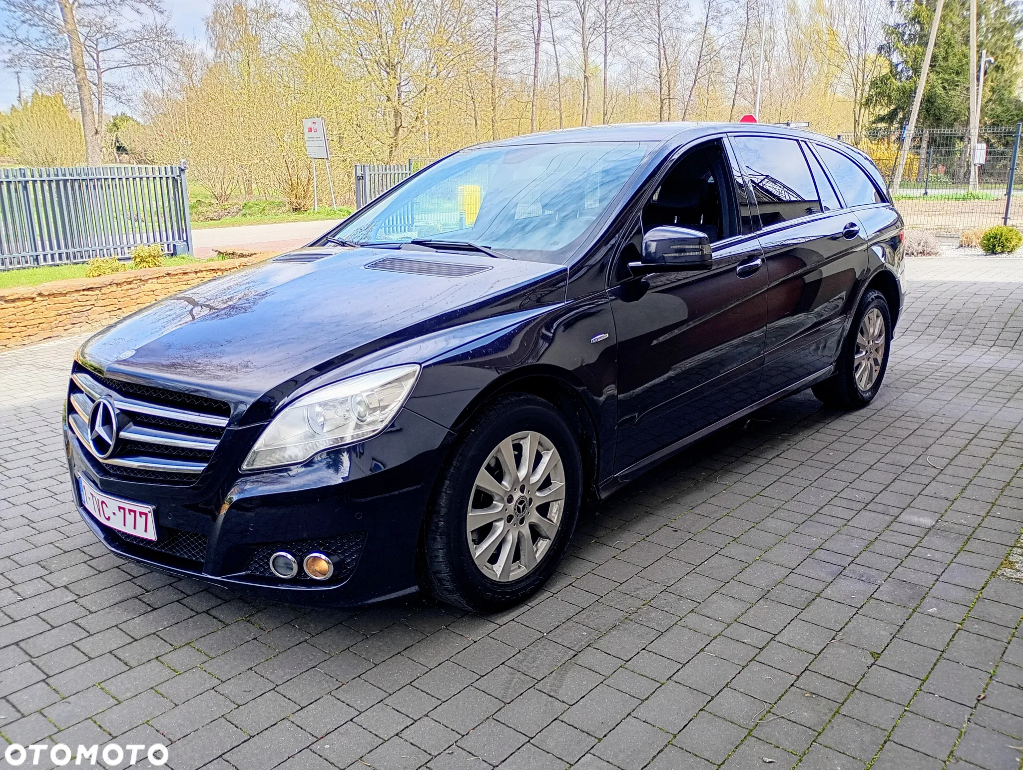 Mercedes-Benz Klasa R 350 BlueTEC L 4Matic 7G-TRONIC DPF - 2