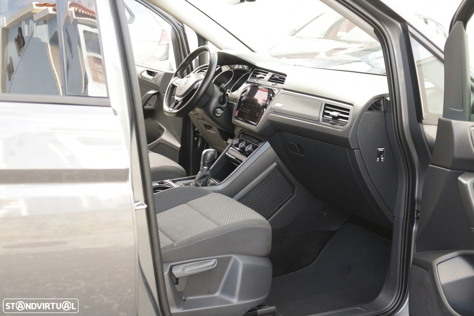 VW Touran 1.6 TDI Confortline DSG - 20