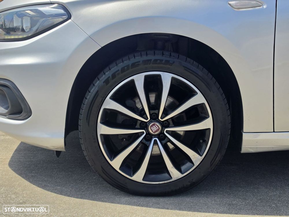 Fiat Tipo Station Wagon 1.6 M-Jet Lounge - 12