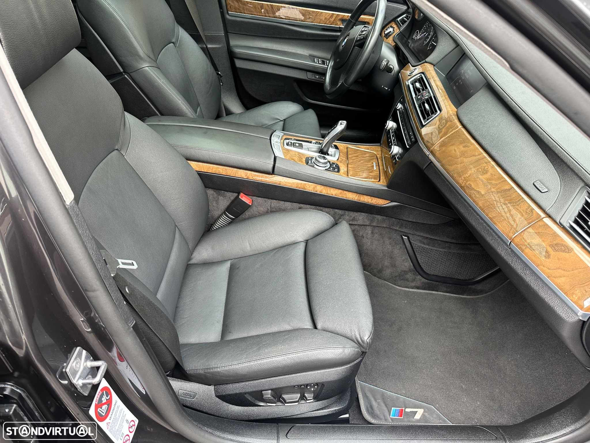 BMW 730 Ld - 26