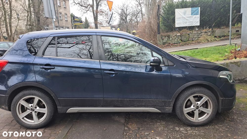Suzuki SX4 - 1