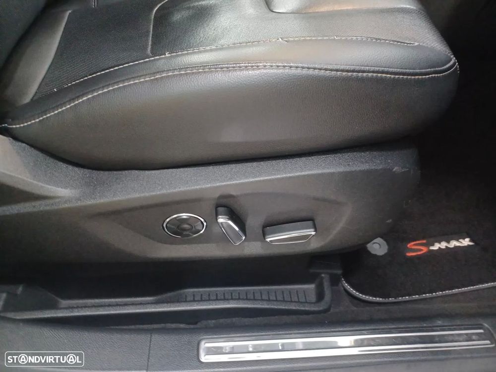 Ford S-Max 2.0 TDCi Titanium - 20