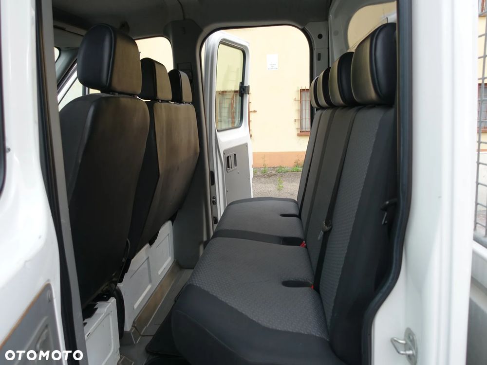 Volkswagen CRAFTER DOKA KLIMA ZADBANY SERWISOWANY Z NIEMIEC GOTOWY PRACY - 12