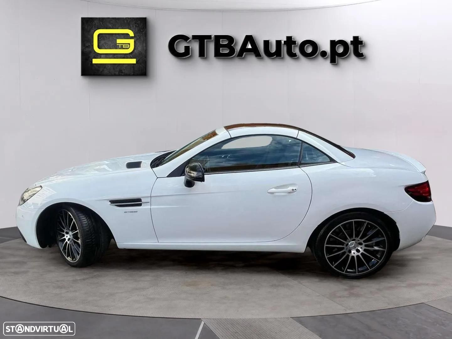 Mercedes-Benz SLC 43 AMG - 8
