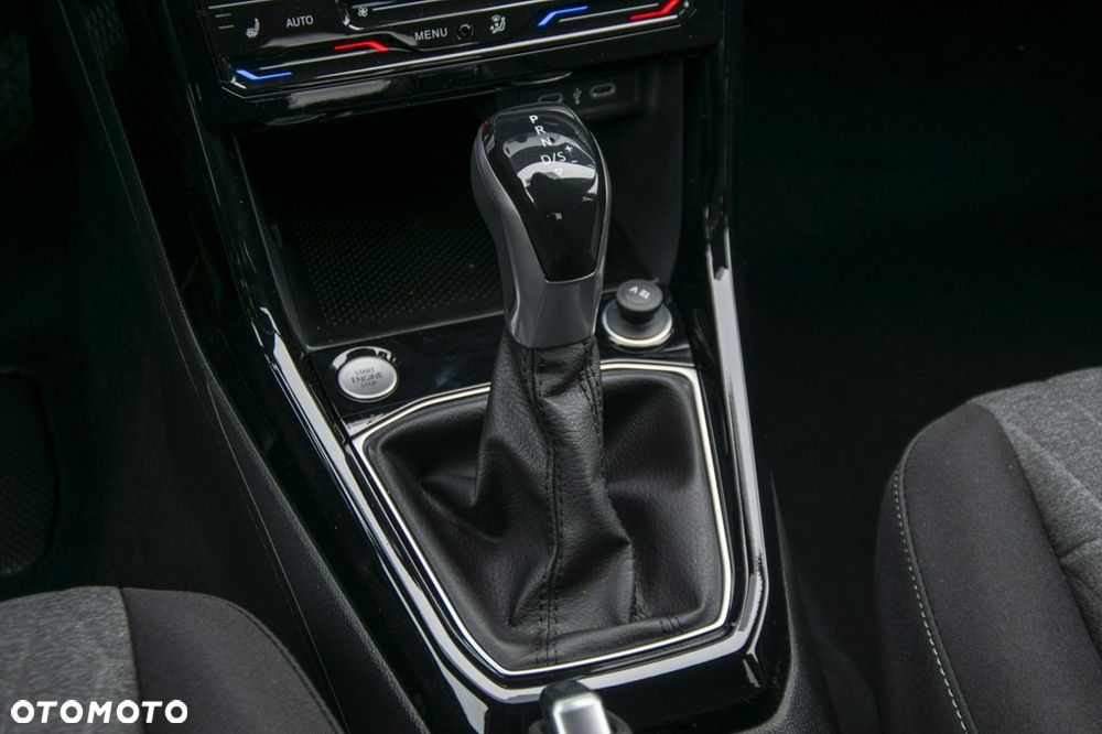 Volkswagen T-Cross - 23