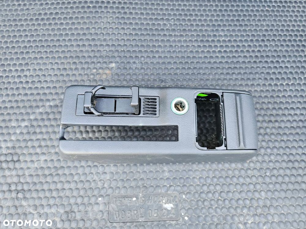 Tunel Srodkowy Konsola Panel Tapicerka Zapalniczka Uchwyt na Kubek Skoda Octavia I 1 - 23