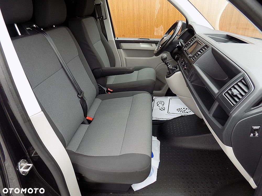 Volkswagen Transporter - 10