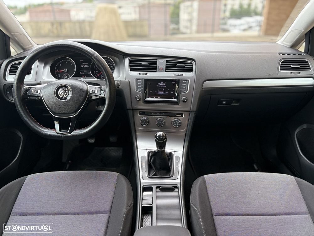VW Golf 1.6 TDi BlueMotion Trendline - 12