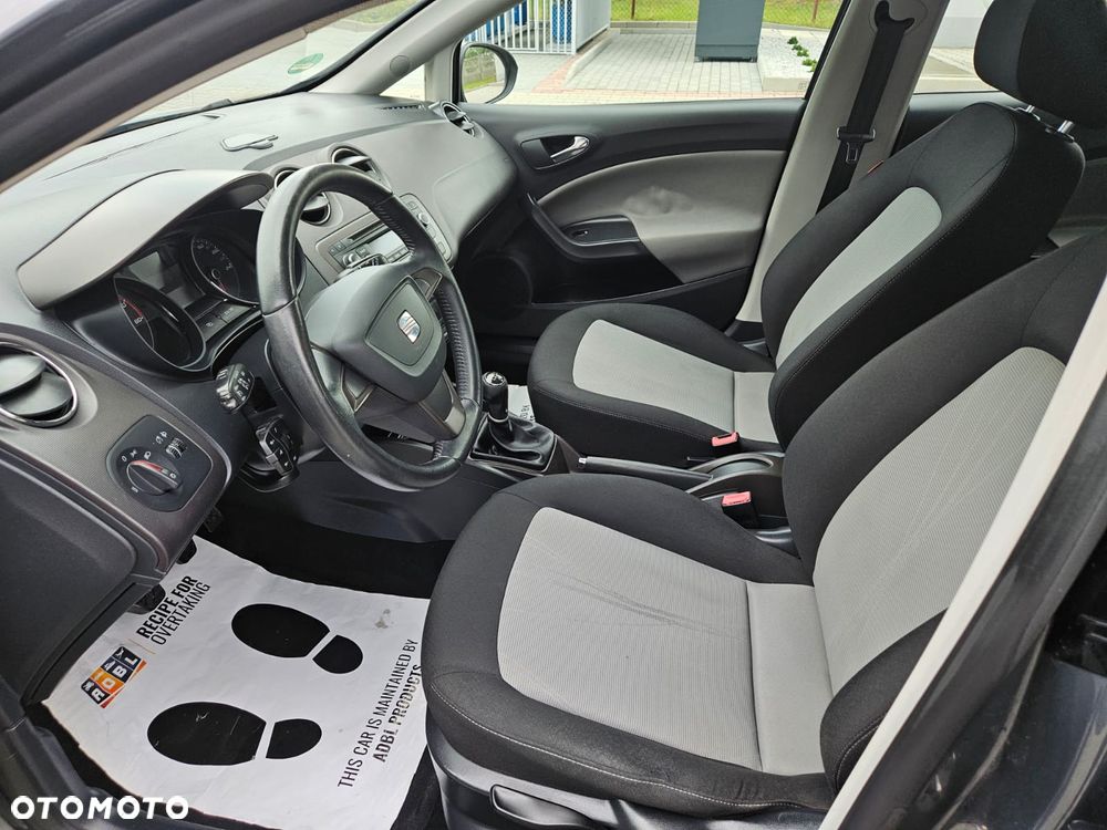 Seat Ibiza 1.4 16V Style Salsa - 14