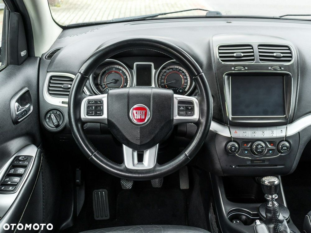 Fiat Freemont 2.0 Multijet Lounge - 18