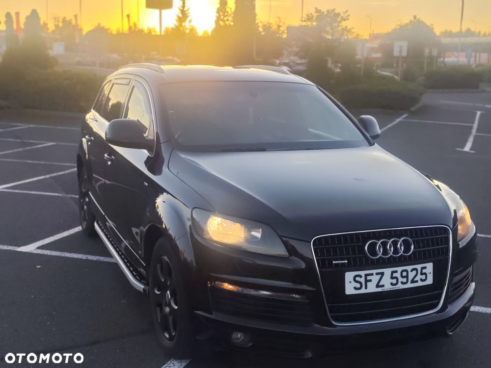 Audi Q7 - 2