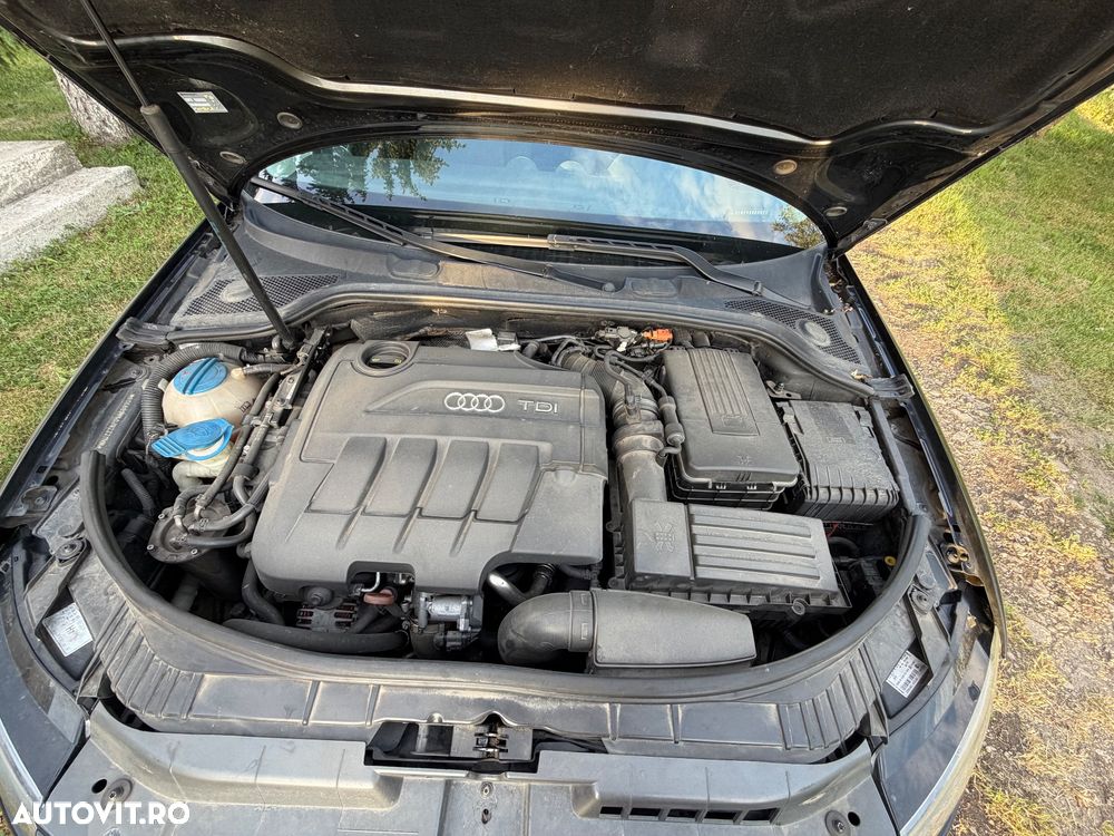 Audi A3 2.0 TDI DPF Ambiente - 5